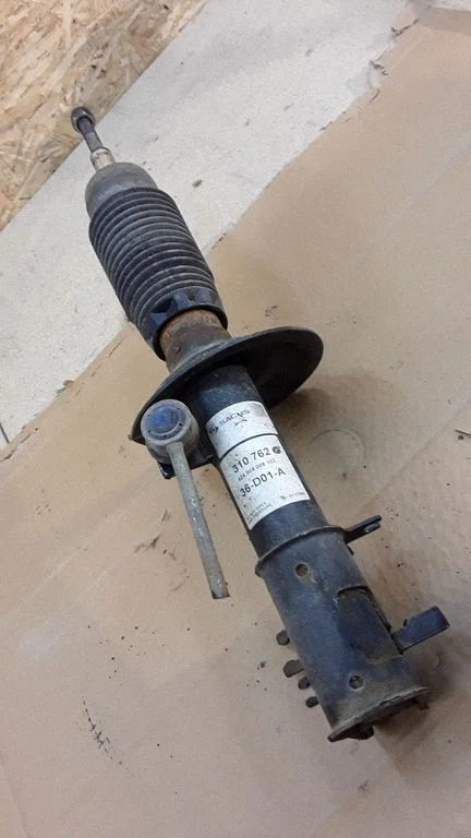 Front shock absorber/damper 824904002102