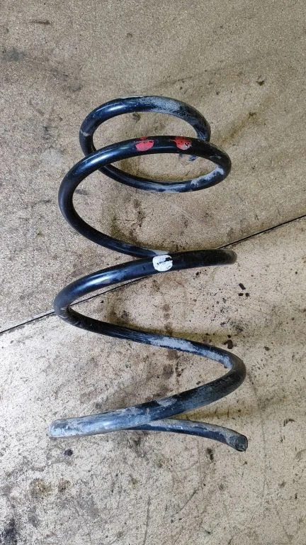Front coil spring – Nissan Murano Z50 (2002-2008)