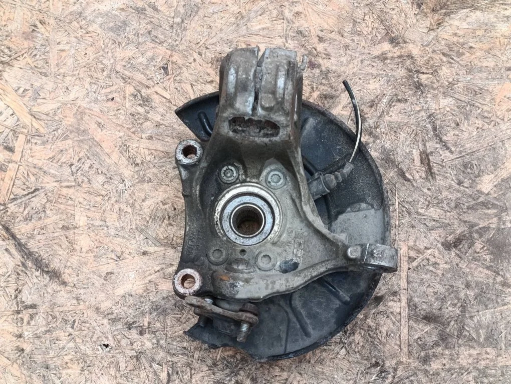 Front wheel hub 230505