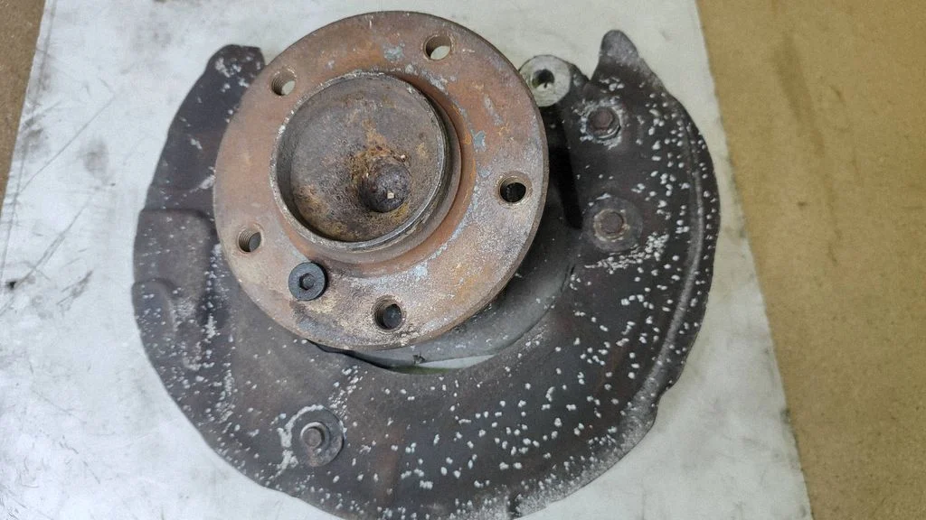 Front wheel hub – BMW 3 Series E90 E91 (2005-2012)