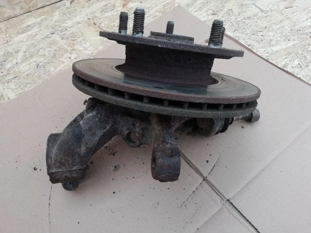 Front wheel hub – Ford Transit (2000-2006)