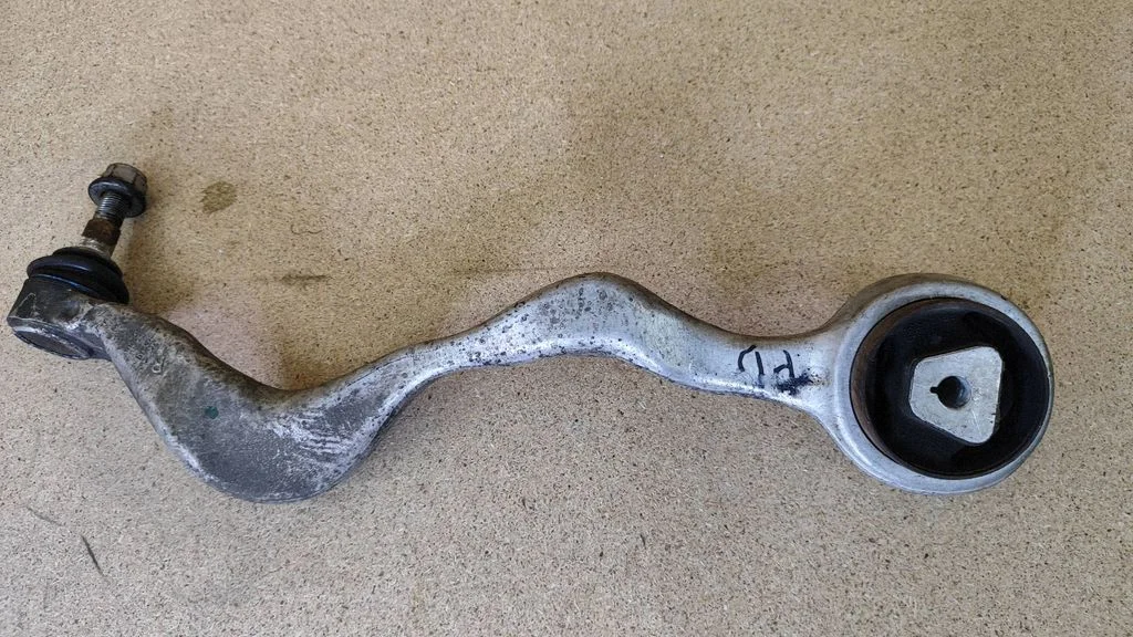 Front lower control arm/wishbone – BMW 3 Series E90 E91 (2005-2012)