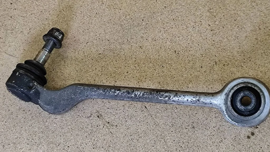 Front lower control arm/wishbone – BMW 3 Series E90 E91 (2005-2012)