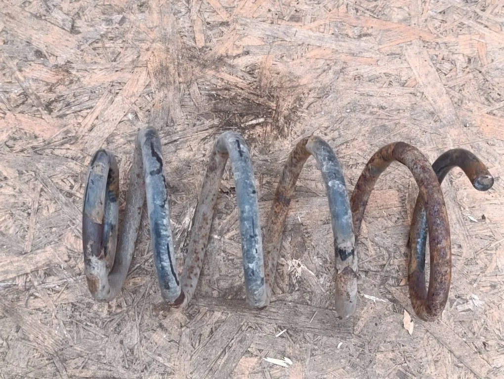 Rear coil spring – Hyundai Santa Fe (2006-2012)