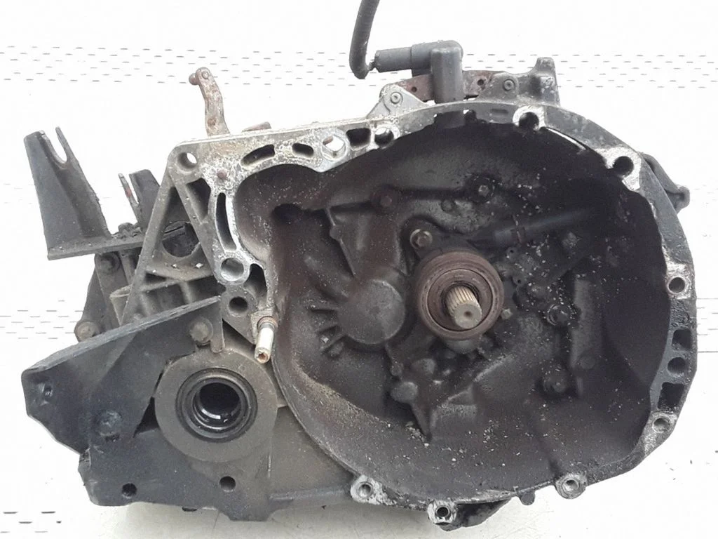 Mehaaniline 5-käiguline käigukast – Nissan Micra (2003-2007)