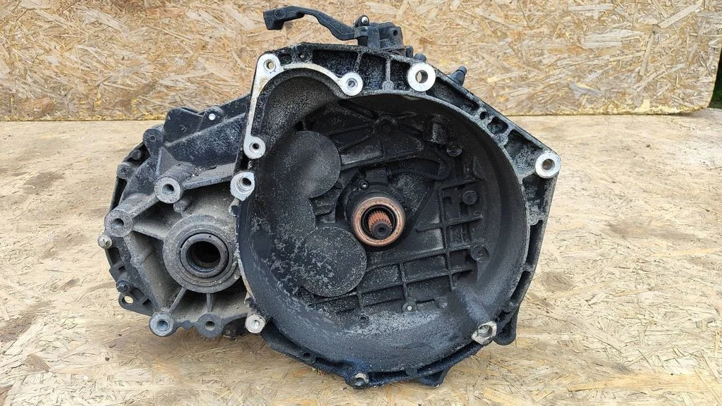 Manual 6 speed gearbox – Opel Vectra C (2002-2005)