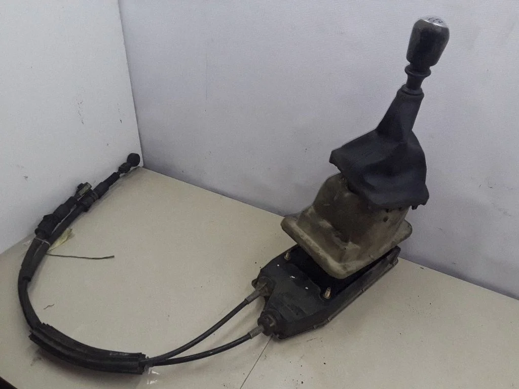 Mechanizm zmiany biegów (kulisa) 8200236143E