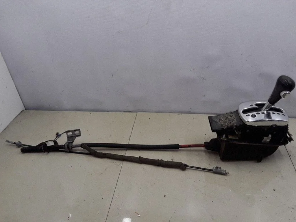 Gear selector mechanism 4B0713041H