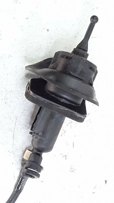Siduri peasilinder – Ford Focus C-MAX (2003-2010)