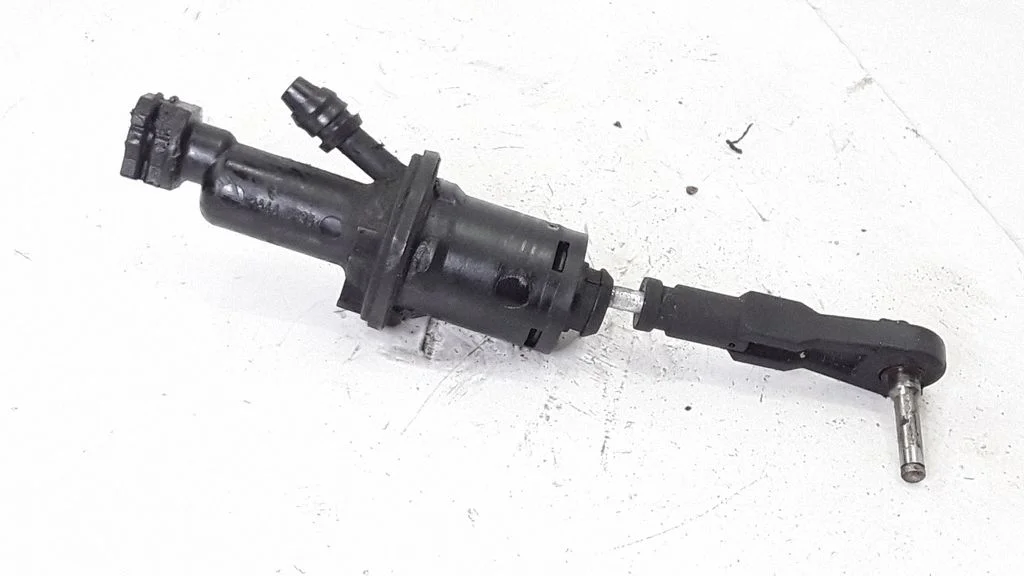 Siduri peasilinder – Citroen C5 (2005-2008)