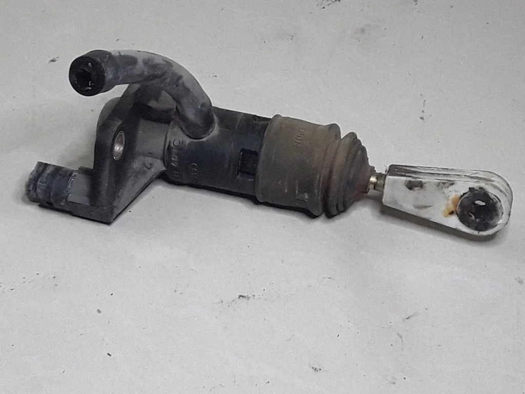 Siduri peasilinder – Volkswagen Passat B5 (1997-2000)