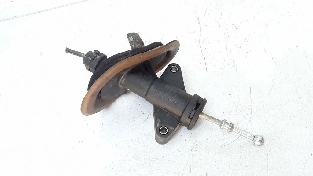 Siduri peasilinder – Ford Mondeo Mk III (2000-2007)