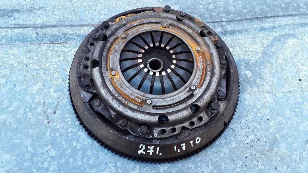 Clutch set kit – Opel Astra G (1998-2009)