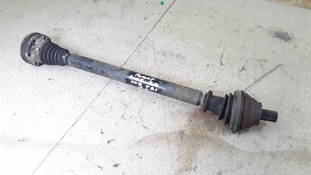 Front driveshaft – right