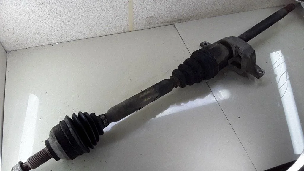 Front driveshaft 8200005665