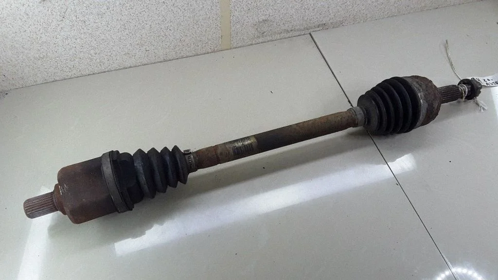 Front driveshaft 8200216626