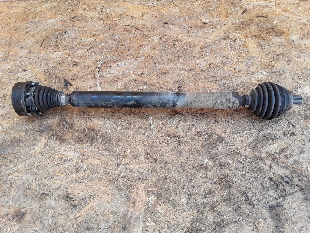 Front driveshaft – right