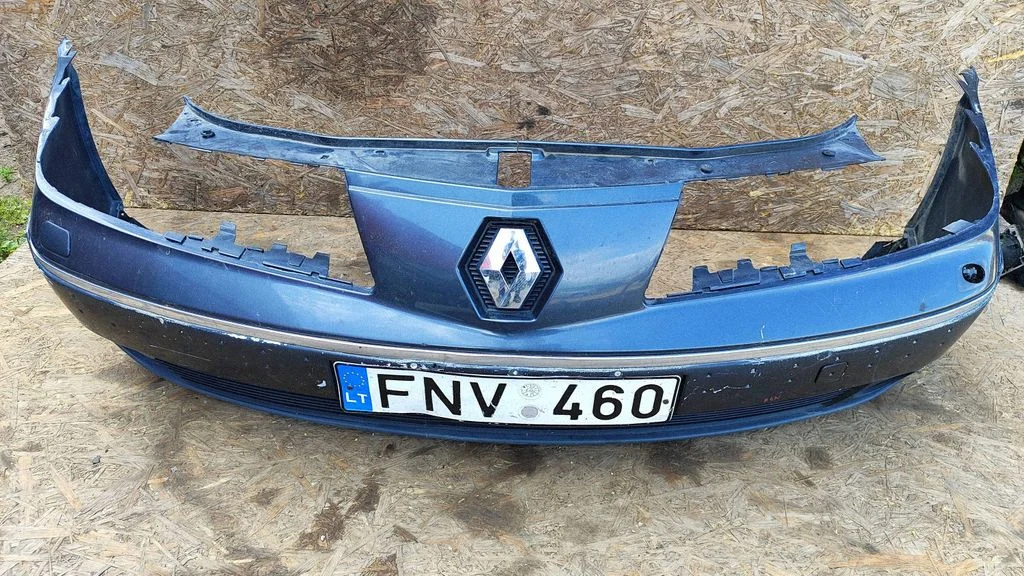 Front bumper 2205100
