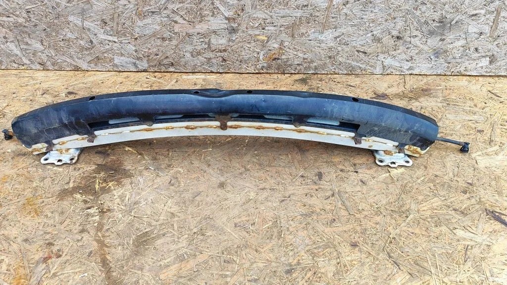 Front bumper cross member