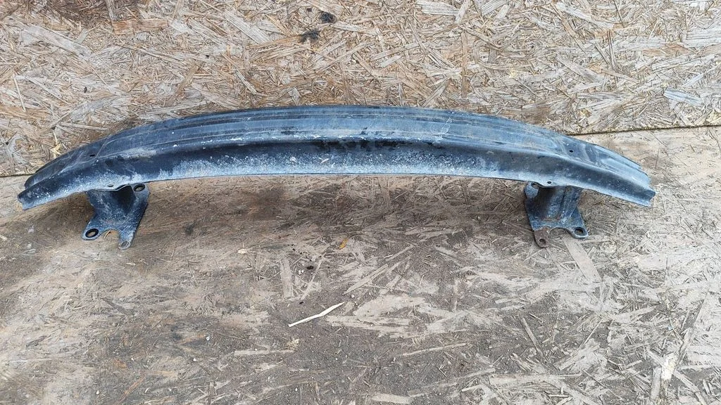 Front bumper cross member – Skoda Fabia Mk1 (6Y) (1999-2007)