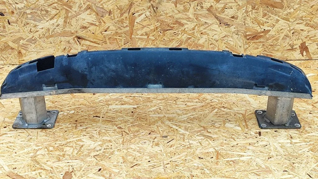 Front bumper cross member