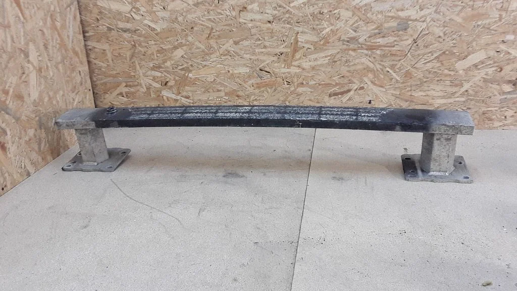 Front bumper cross member