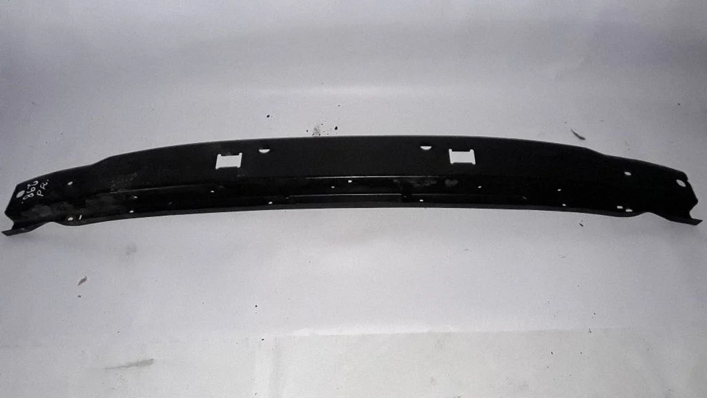 Front bumper cross member – Opel Corsa B (1993-2000)