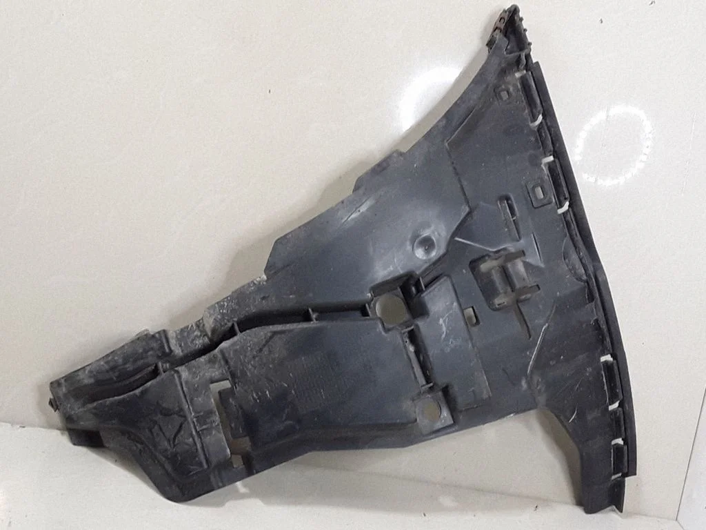 Front bumper mounting bracket – Volvo S60 (2005-2010)