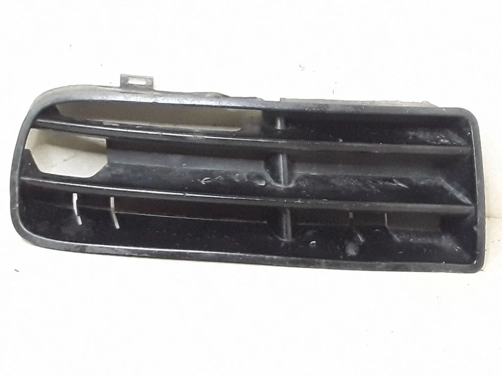 Front bumper lower grill 1J0853665B