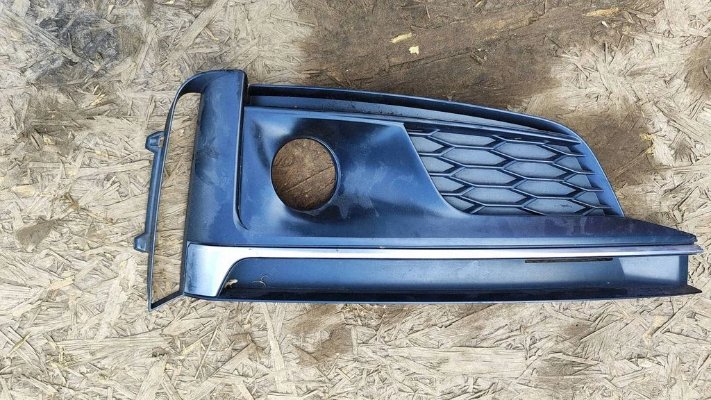 Front bumper lower grill 8W6807682G