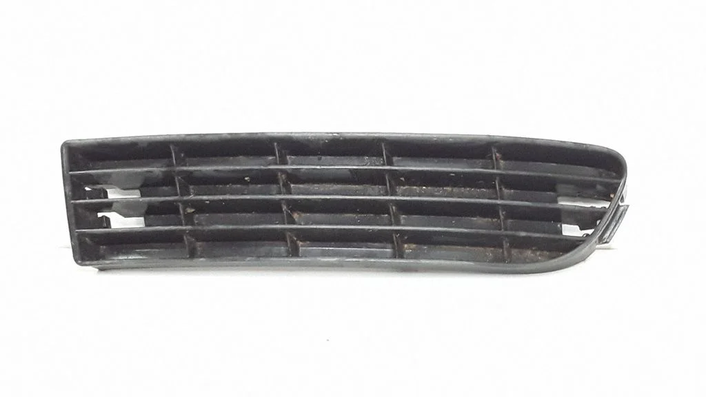 Front bumper lower grill 4A0807345J