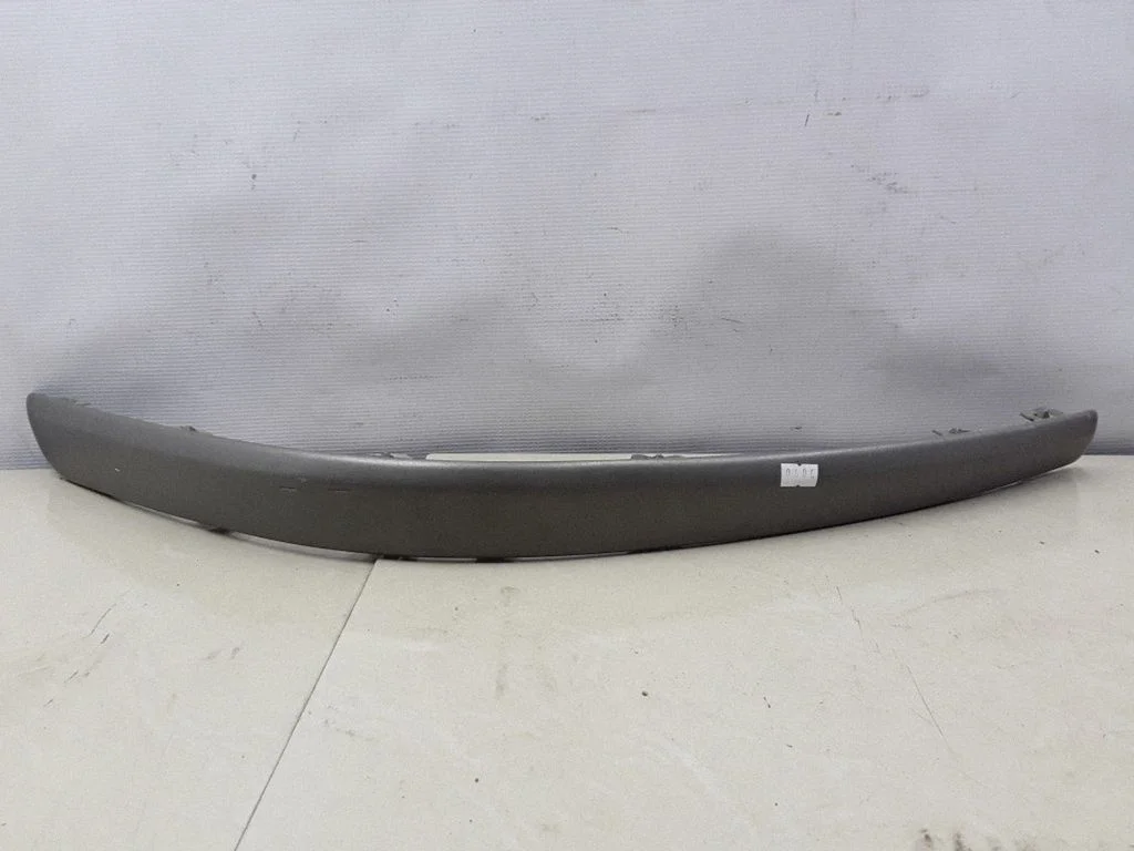 Front bumper splitter molding – Renault Laguna II (2001-2007)