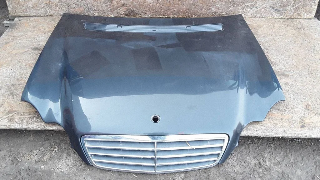 Engine bonnet/hood – Mercedes-Benz C-Class W203 (2000-2007)