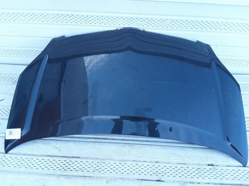 Engine bonnet/hood – Toyota Corolla Verso E121 (2001-2004)