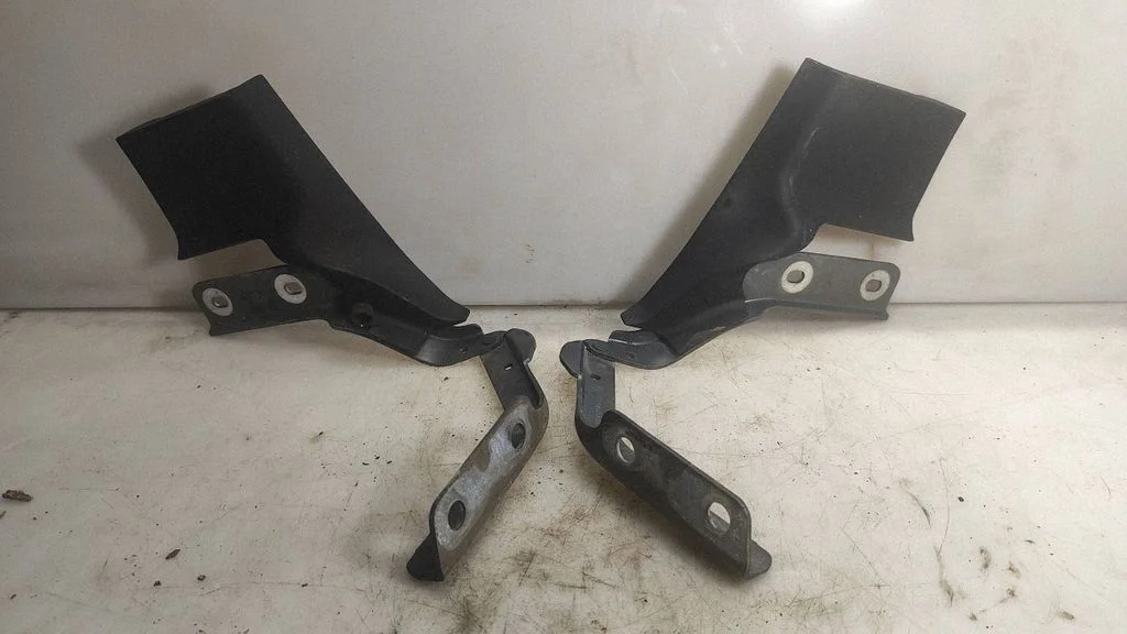 Mootorikapoti hinged 9629468480