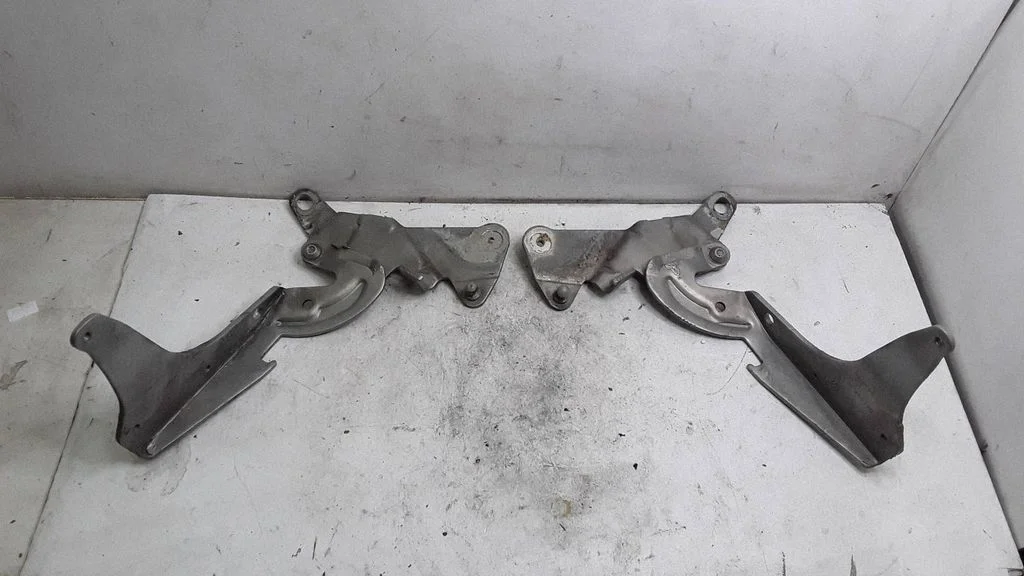 Mootorikapoti hinged 8200011693