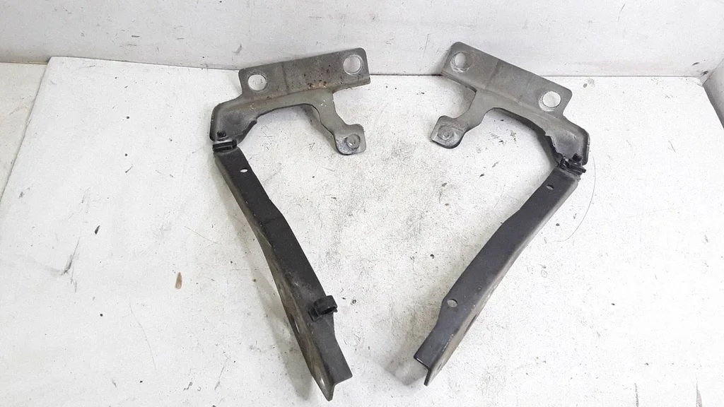Mootorikapoti hinged – Volvo V50 (2004-2007)