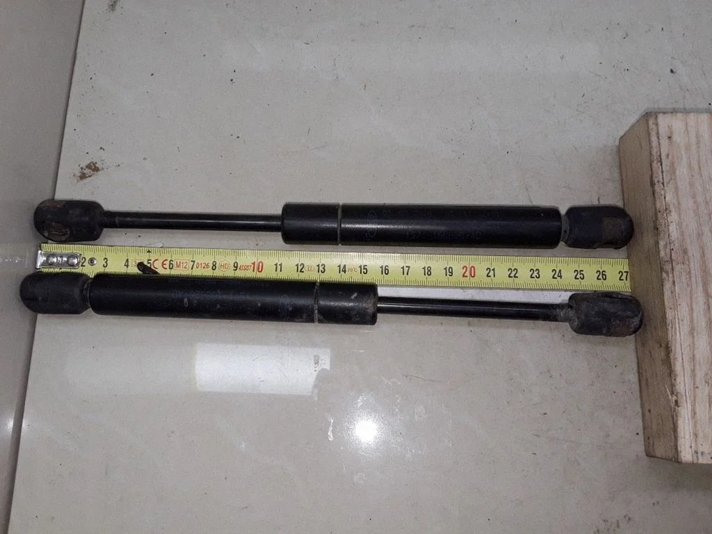 Front bonnet/hood damper/strut 1S7116C826AD