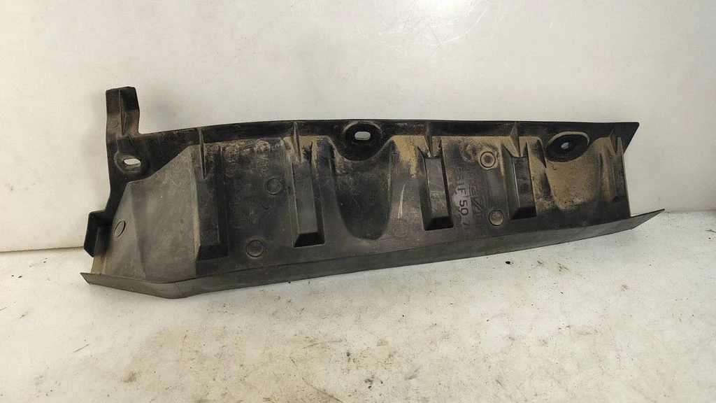 Wiper trim GS1F507P