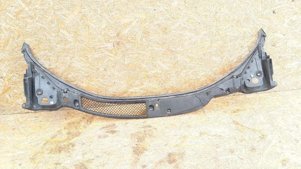 Wiper trim 1490073077