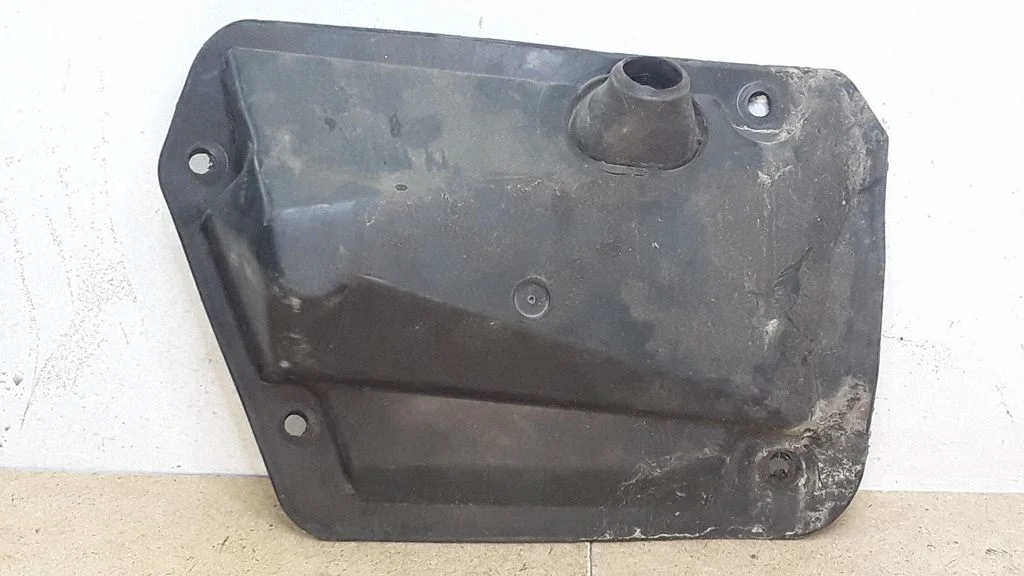 Wiper trim – Citroen C4 I (2004-2010)