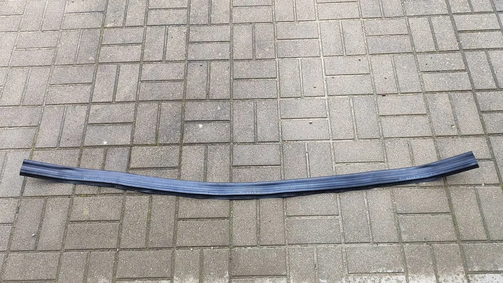 Uszczelka komory silnika – Mercedes-Benz Klasa E W212 (2009-2016)