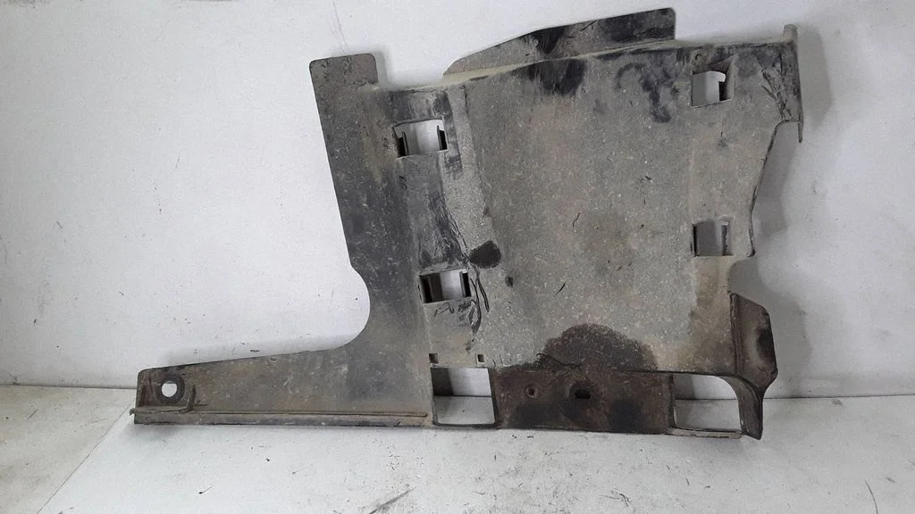 Front wheel arch liner splash guards 11701396J