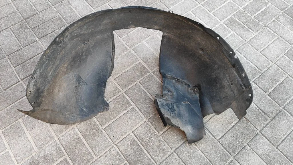 Front wheel arch liner splash guards 8648174