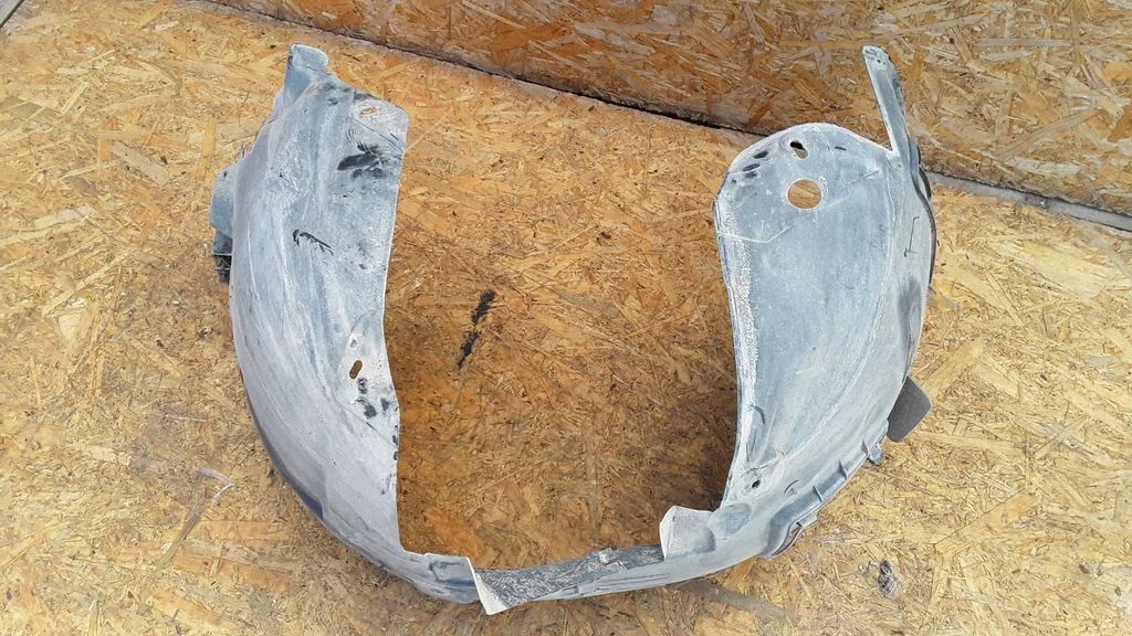 Front wheel arch liner splash guards 13125606