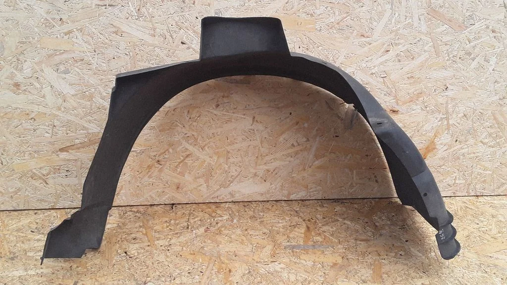 Front wheel arch liner splash guards 009173162