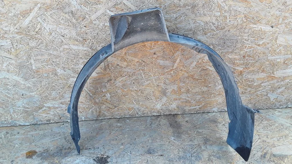 Front wheel arch liner splash guards 7M0809957
