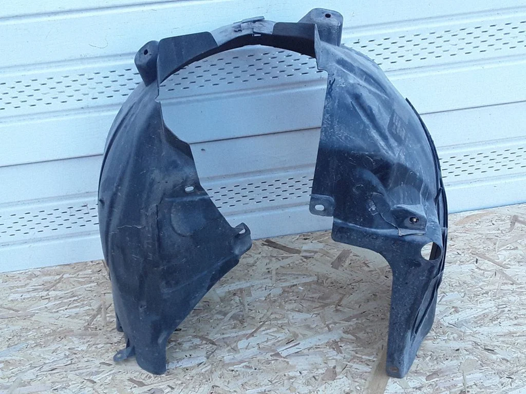 Front wheel arch liner splash guards 13187358