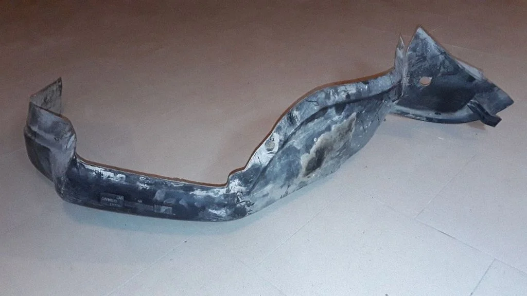 Front wheel arch liner splash guards – Volkswagen Passat B3 (1988-1993)