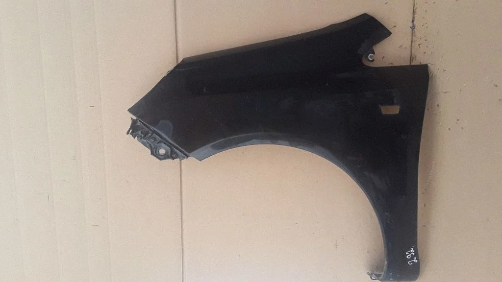 Fender – Opel Corsa D (2006-2014)